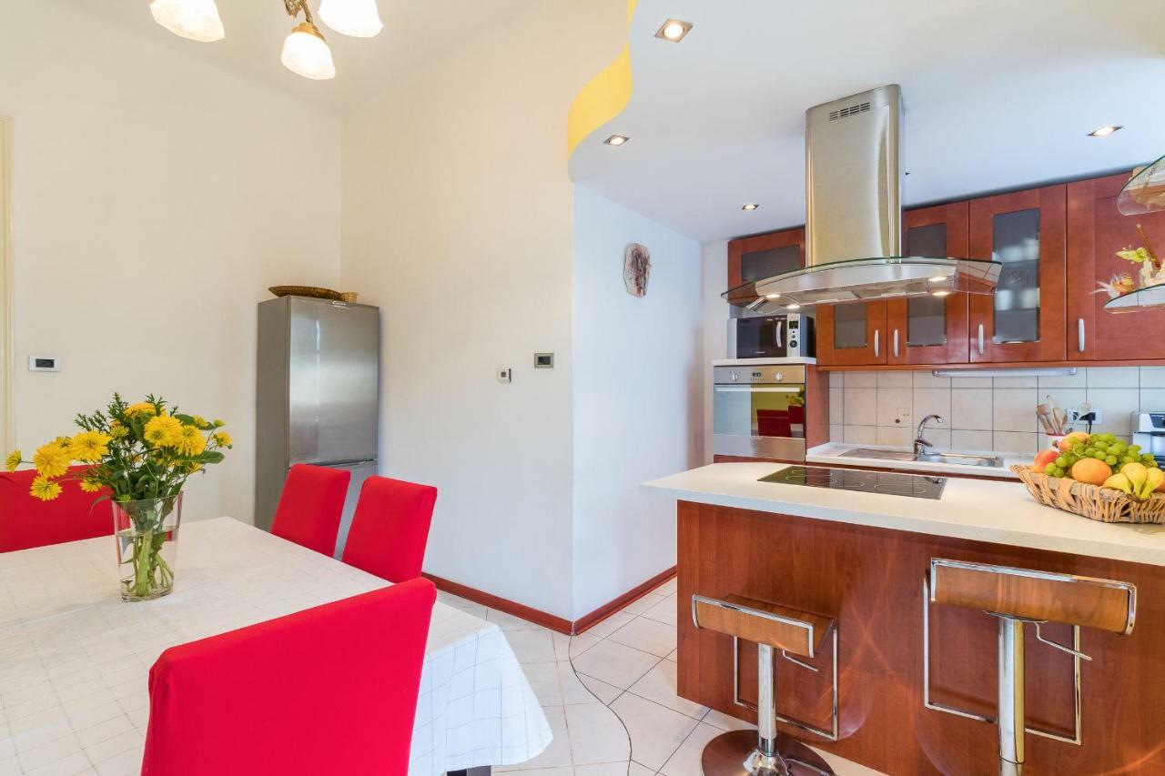 Apartman Vesna 普拉 外观 照片