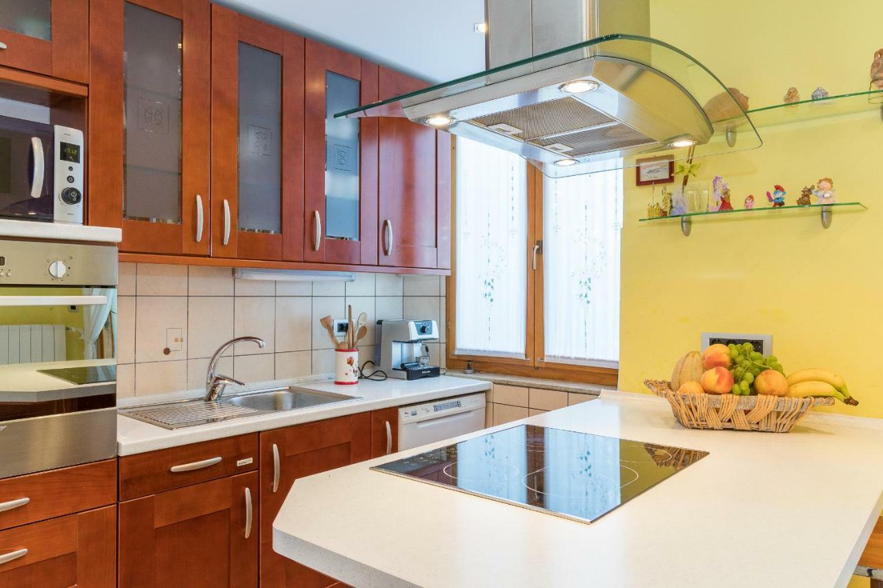 Apartman Vesna 普拉 外观 照片